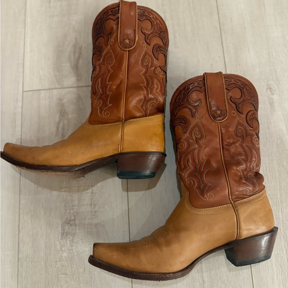 Tony Lama Brown Heeled Boots with Decorative Stitching